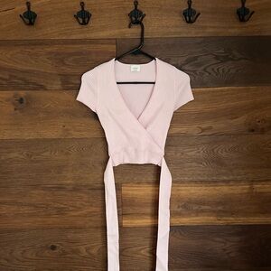 Aritzia all tied up top